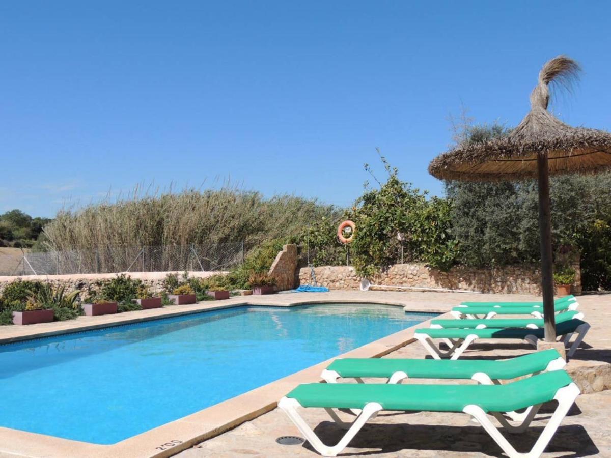 4 Bedrooms With Private Pool Enclosed Garden And Wifi At Villa *