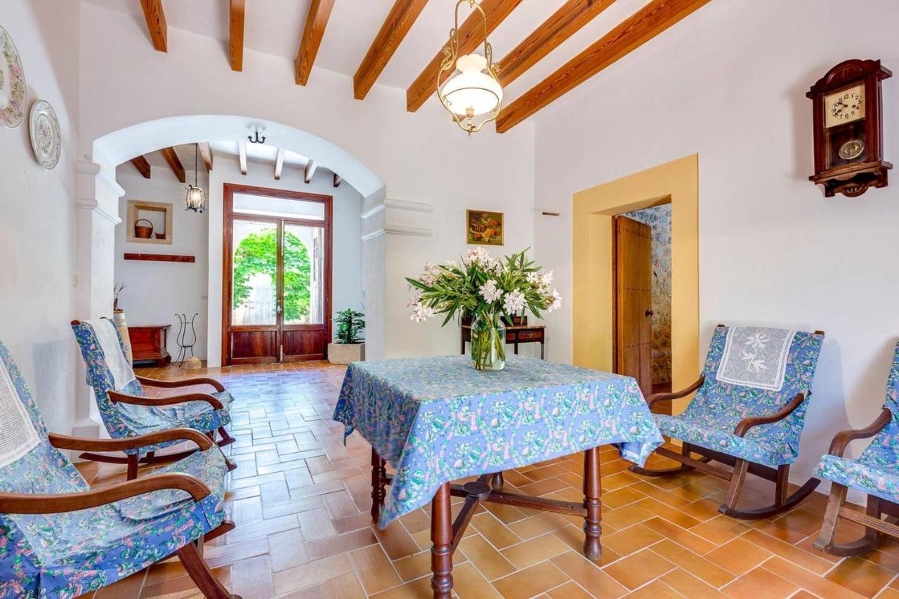 4 Bedrooms With Private Pool Enclosed Garden And Wifi At Villa